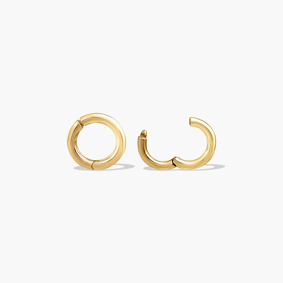 The Charmer - Solid 9K Gold - UNPLATED